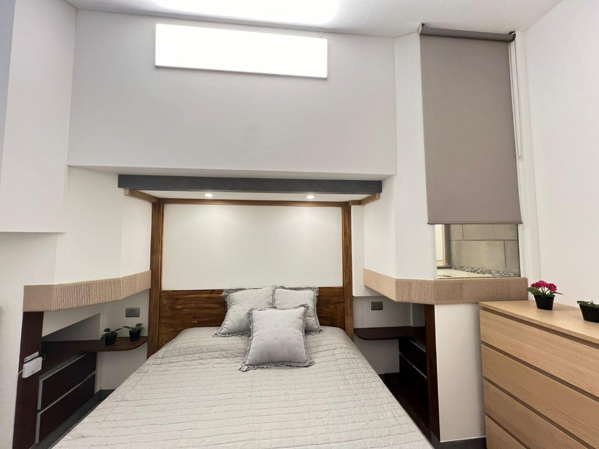 "R&P Apartment", Short Term Stay, Elegant Design, Bisceglie Metro Station, Easy For San Siro And Fiera Milano, Free Parking Eksteriør billede